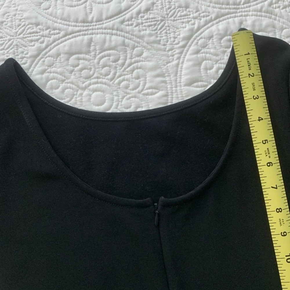 Ladies Dress - Picture 3 of 7